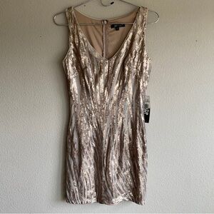 Jump | Champagne Satin Metallic Sequin
Bodycon Dress